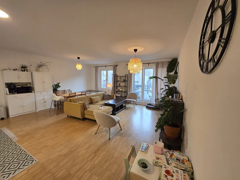 Untermieter /Nachmieter gesucht für schöne 3-Zimmer-Wohnung in Berlin Pankow/wedding — photo 1